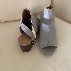 Loft women’s heel